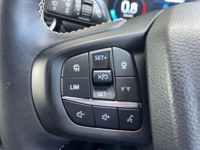 2025 Ford Everest Platinum