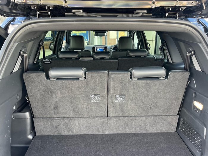 2025 Ford Everest Platinum