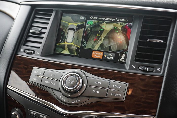 2023 Nissan Patrol Ti
