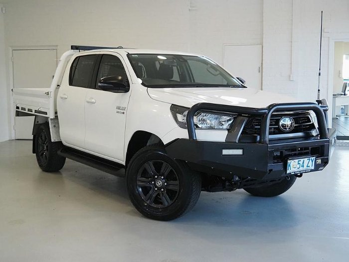 2022 Toyota Hilux SR
