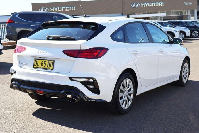 2024 Kia Cerato S