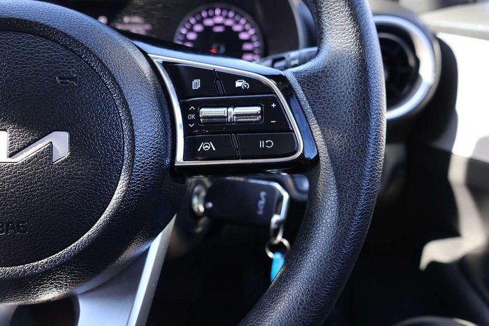 2024 Kia Cerato S
