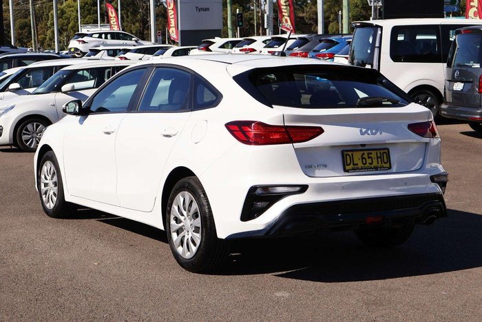 2024 Kia Cerato S