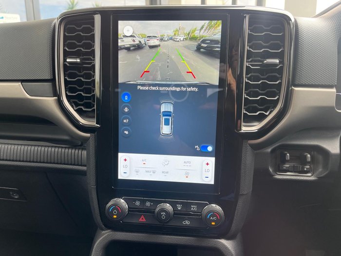 2024 Ford Everest Ambiente
