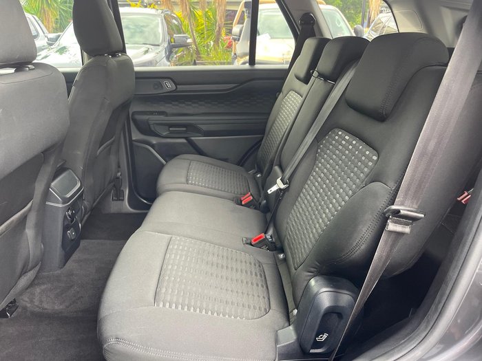 2024 Ford Everest Ambiente