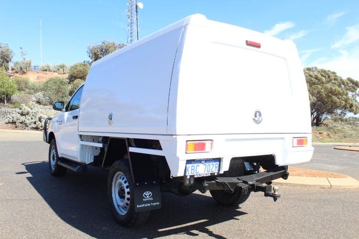 2019 Toyota Hilux SR