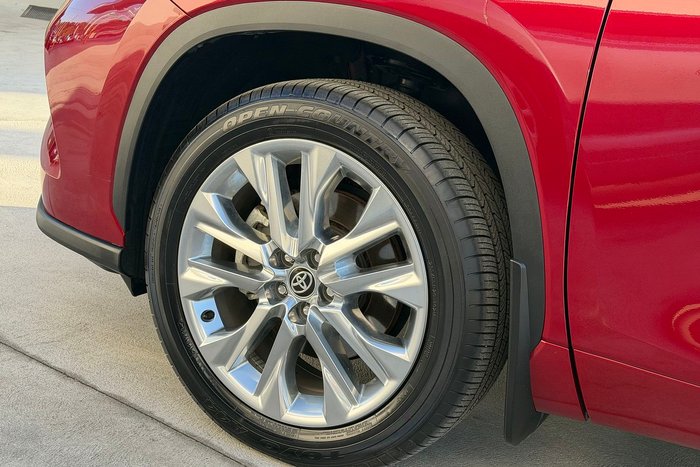 2023 Toyota Kluger Grande