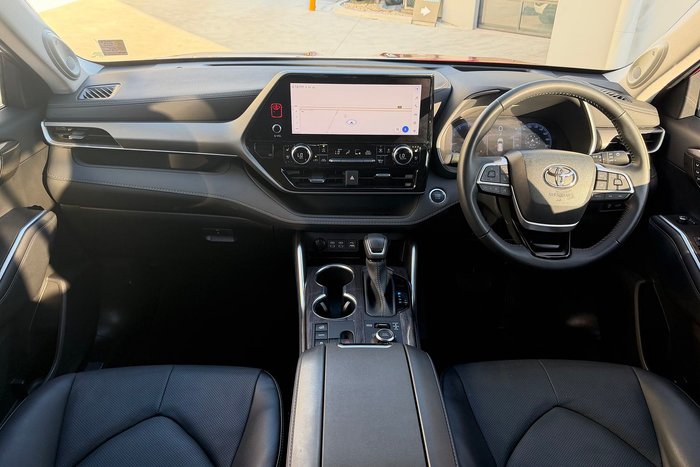 2023 Toyota Kluger Grande