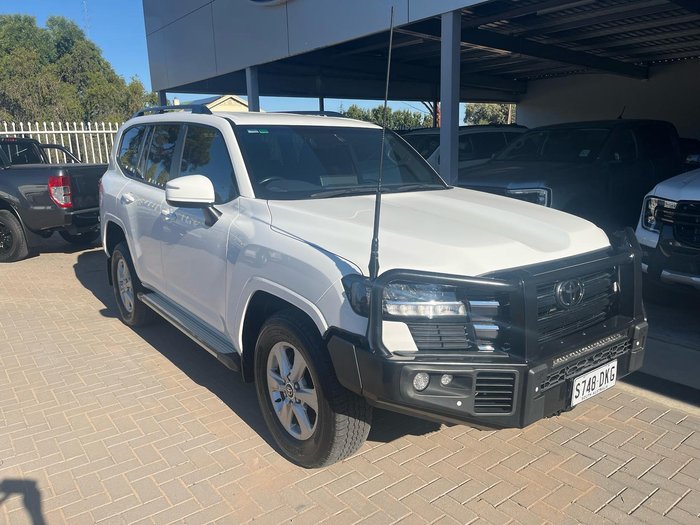 2022 Toyota Landcruiser GXL FJA300R 4X4 Dual Range Glacier White