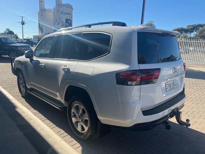 2022 Toyota Landcruiser GXL FJA300R 4X4 Dual Range Glacier White