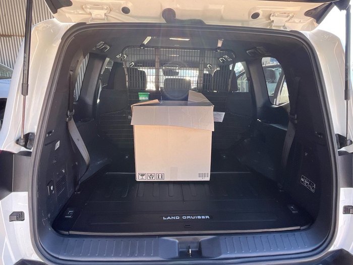2022 Toyota Landcruiser GXL FJA300R 4X4 Dual Range Glacier White