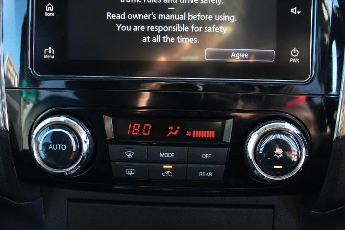 2017 Mitsubishi Pajero GLX