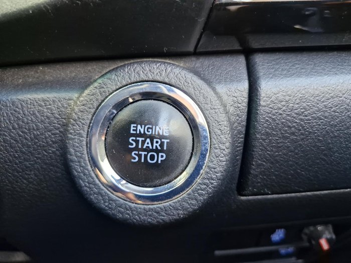 2019 Toyota Hilux Rogue