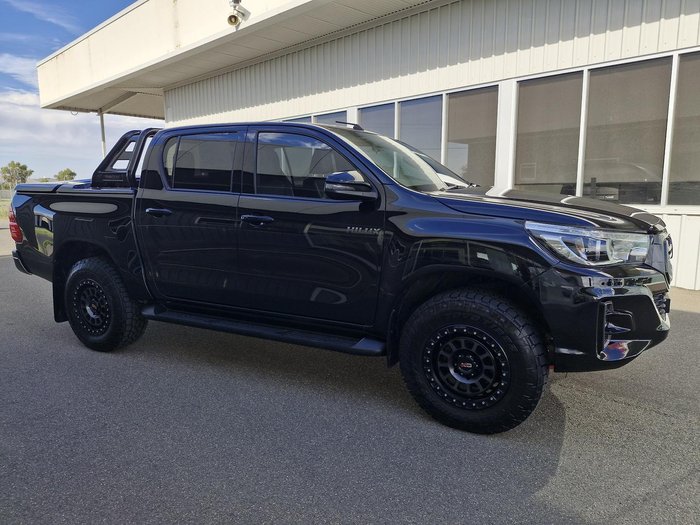 2019 Toyota Hilux Rogue