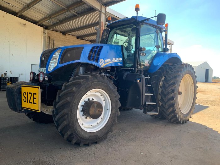2012 New Holland T8.390