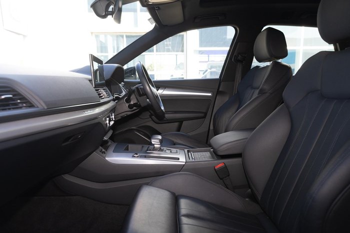 2022 Audi Q5 45 TFSI