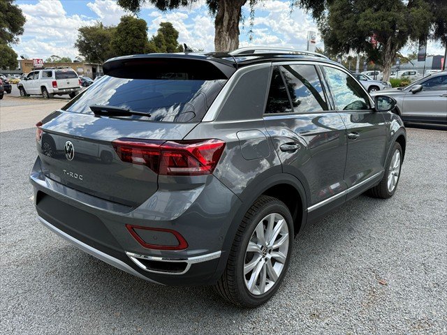 2025 Volkswagen T-ROC STYLE