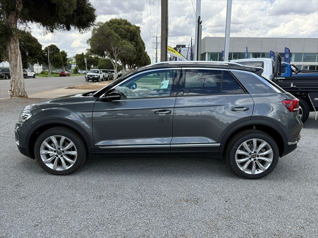 2025 Volkswagen T-ROC STYLE