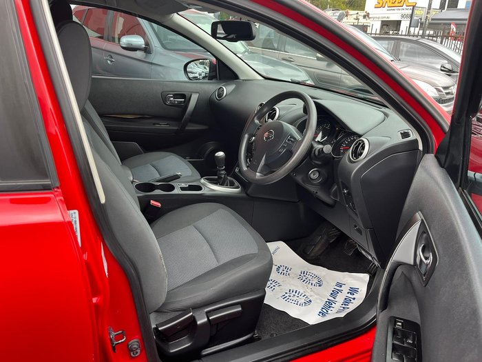 2012 Nissan Dualis ST