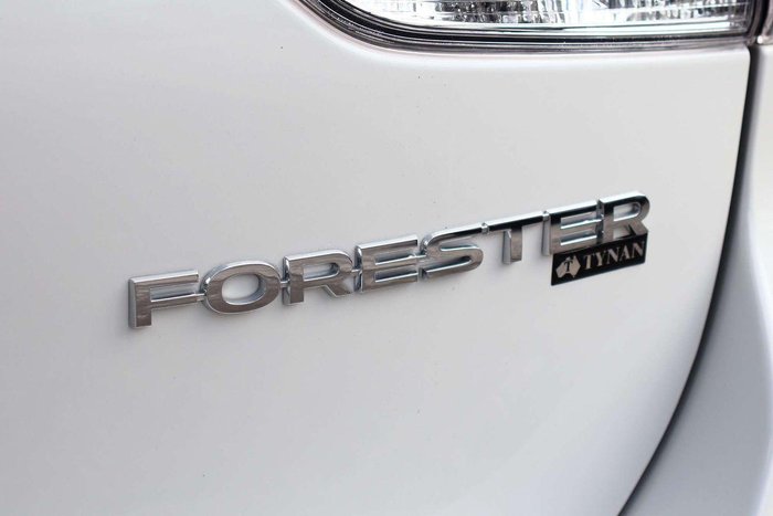 2024 Subaru Forester 2.5i