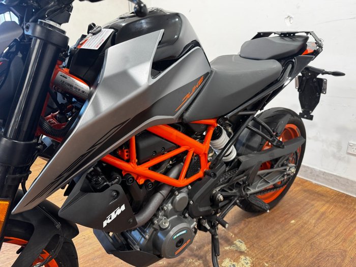 2021 Ktm 390 DUKE Black