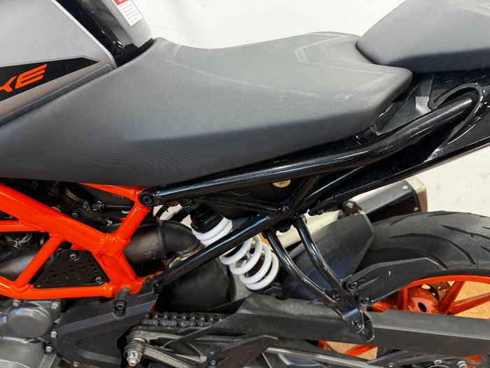 2021 Ktm 390 DUKE Black