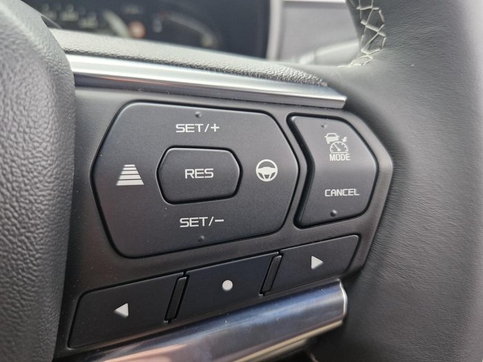 2025 Isuzu D-MAX LS-U