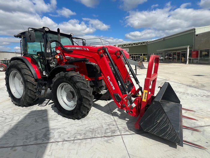2020 Massey Ferguson 6713 Red
