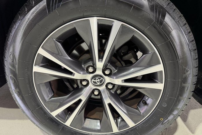 2018 Toyota Kluger GX GSU50R Predawn Grey