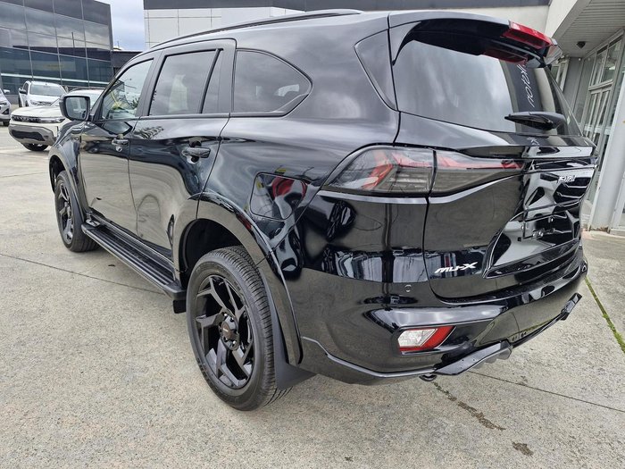 2026 Isuzu MU-X X-TERRAIN