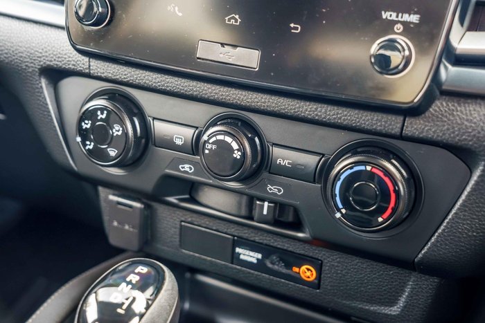 2025 Mazda BT-50 XT