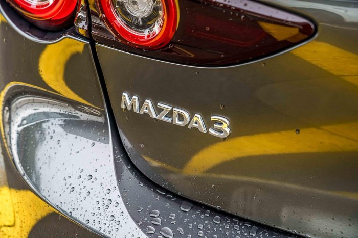 2025 Mazda 3 G25 Astina