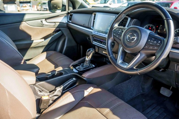 2024 Mazda BT-50 Thunder