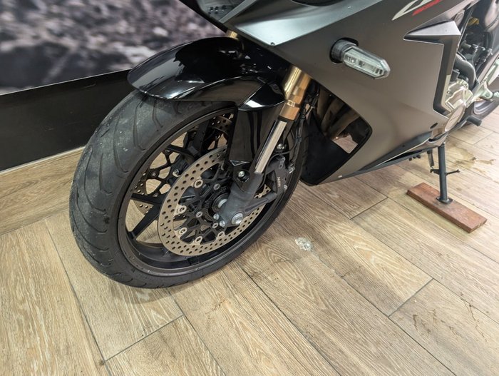 2021 Honda CBR650R Black