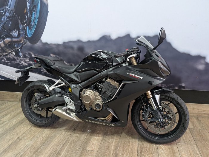2021 Honda CBR650R Black