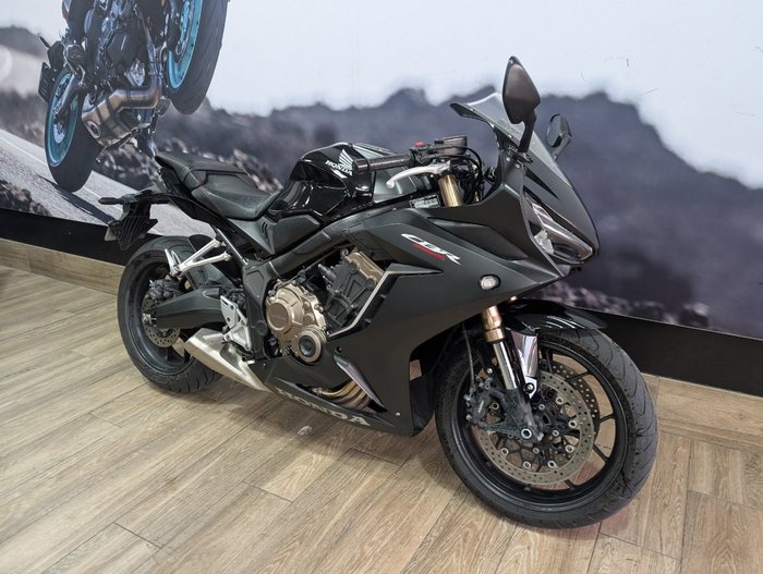 2021 Honda CBR650R Black