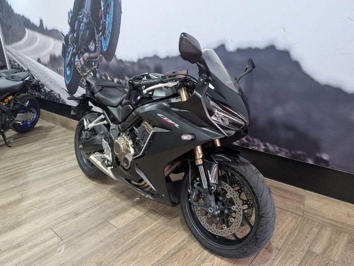 2021 Honda CBR650R Black