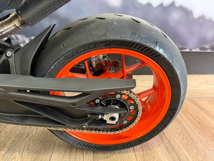 2023 Ktm 890 DUKE R BLUE