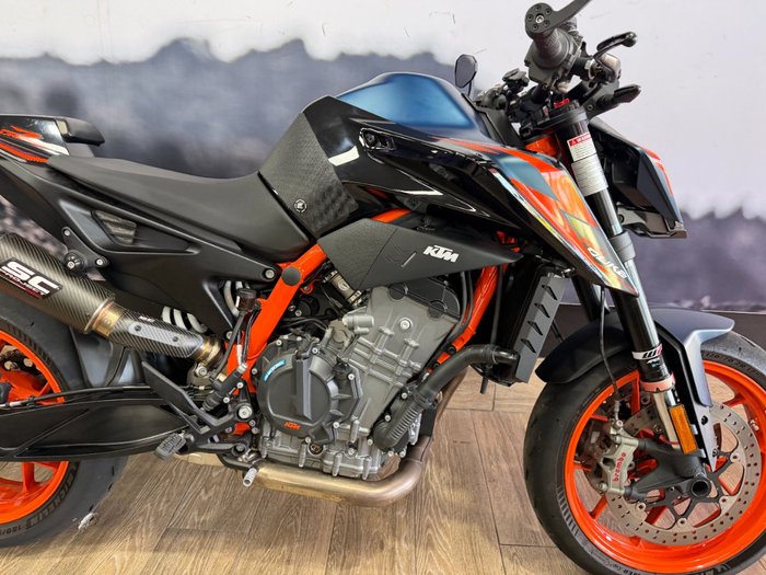 2023 Ktm 890 DUKE R BLUE