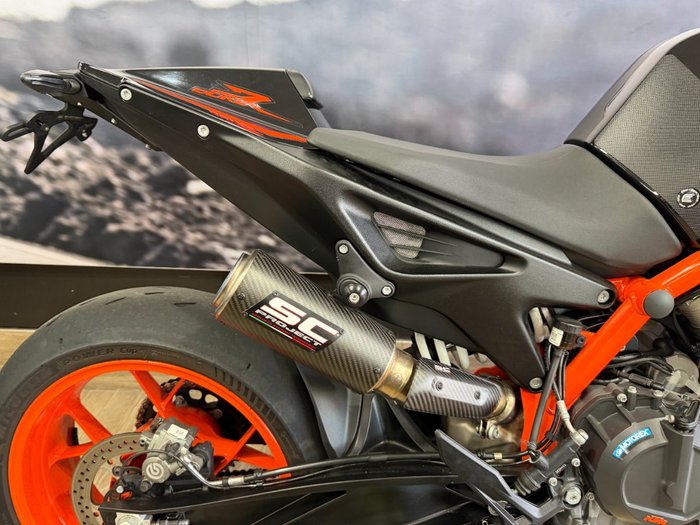 2023 Ktm 890 DUKE R BLUE