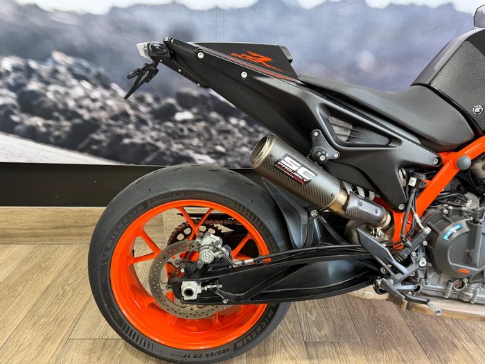 2023 Ktm 890 DUKE R BLUE