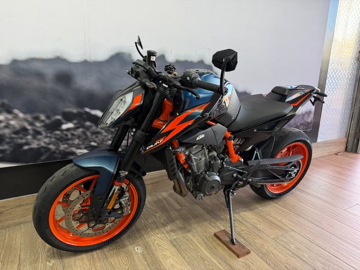 2023 Ktm 890 DUKE R BLUE