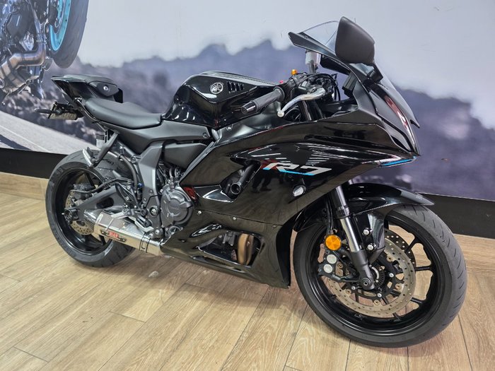 2023 Yamaha YZF-R7LA Black