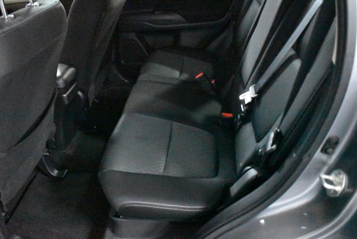 2014 Mitsubishi Outlander ES