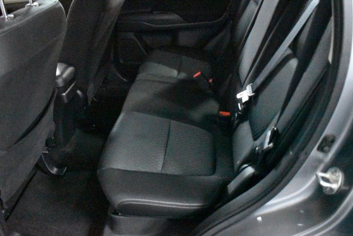 2014 Mitsubishi Outlander ES
