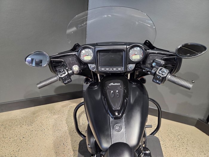 2021 Indian ROADMASTER DARK HORSE BLACK
