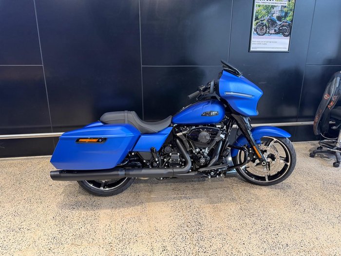 2026 Harley-Davidson Street Glide 117 (FLHX)