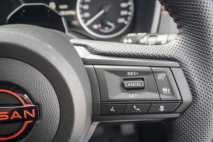 2025 Nissan Navara PRO-4X