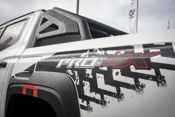 2025 Nissan Navara PRO-4X