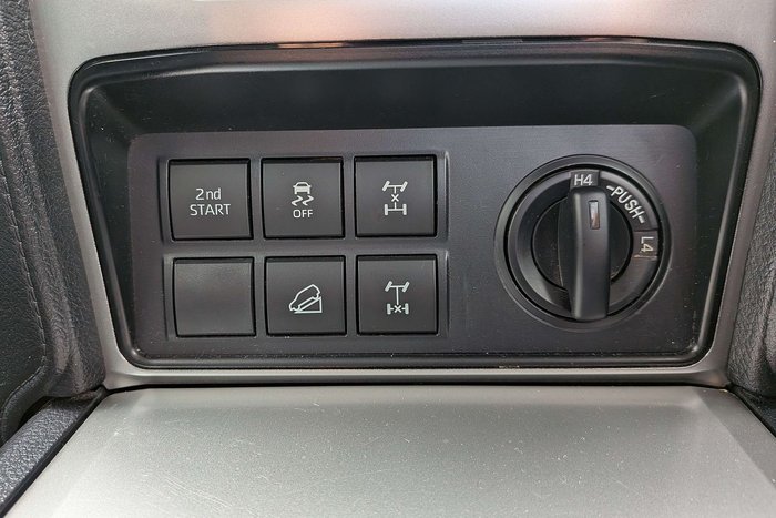 2022 Toyota Landcruiser Prado GXL